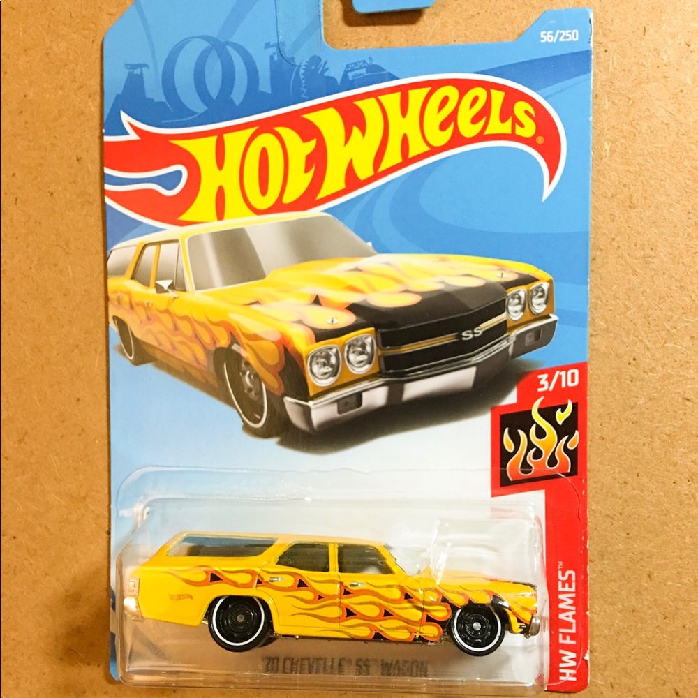 Hot Wheels '70 Chevelle SS Wagon 1/64